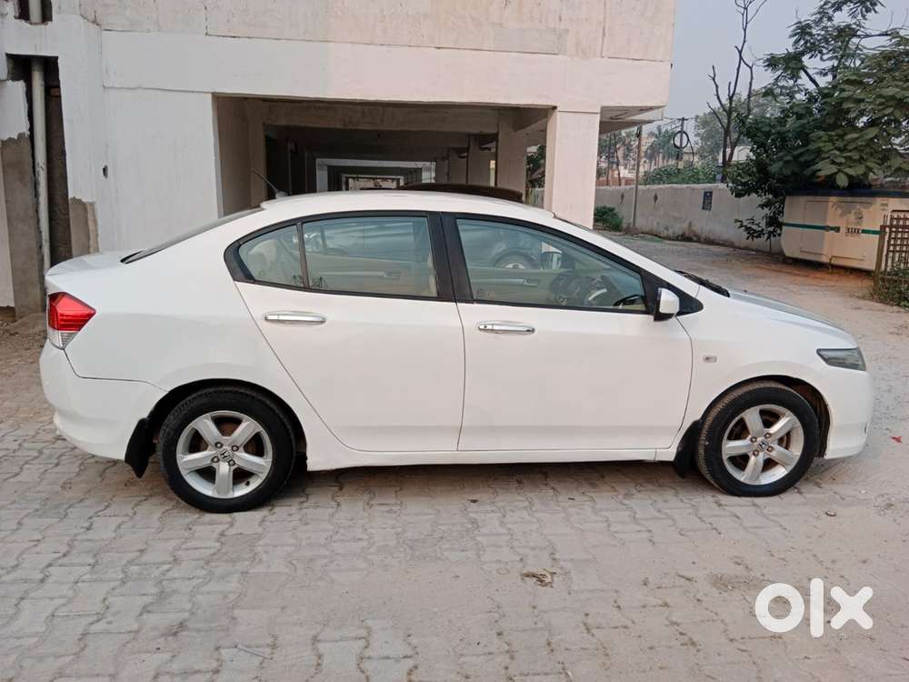 Honda City Petrol Manual 2011 Year
