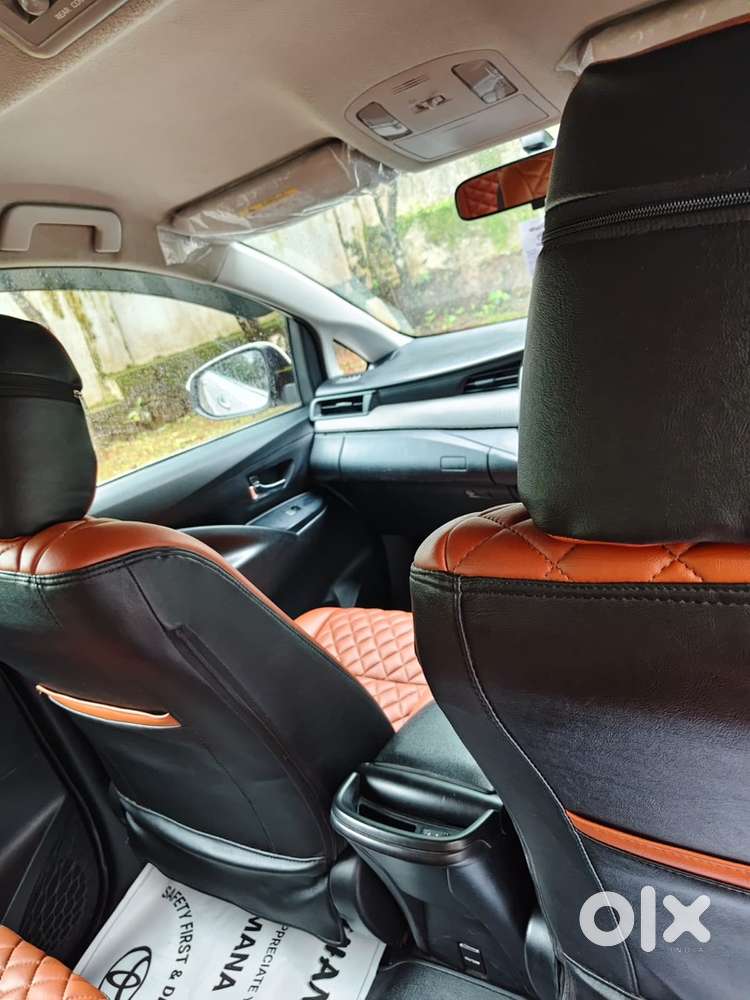 Toyota Innova Crysta 2019