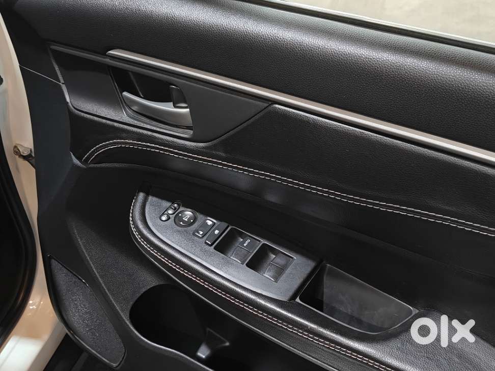 Honda Elevate Vx Cvt, 2024, Petrol