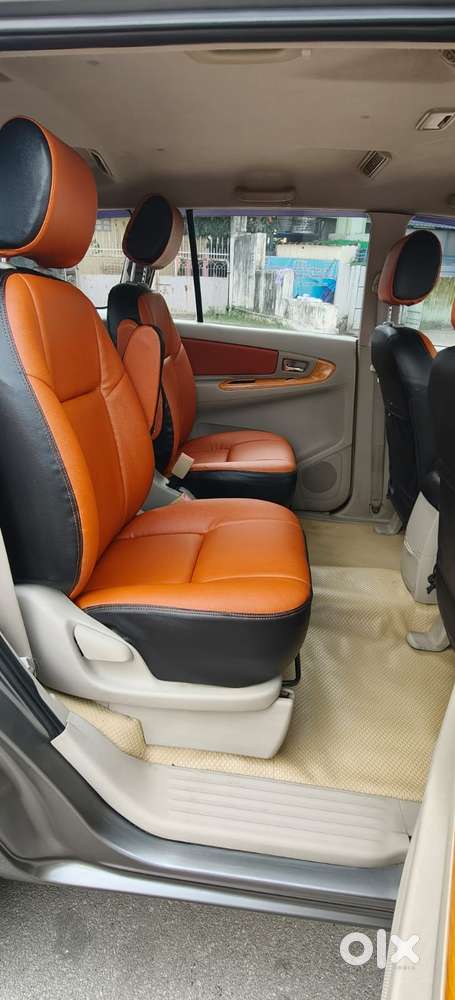 Toyota Innova 2.5 V 7 Str, 2011, Diesel