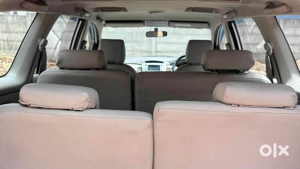 Toyota Innova 2.5 V 7 Str, 2012, Diesel