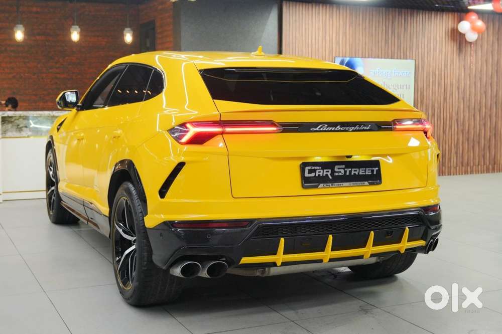 Lamborghini Urus V8, 2018, Petrol