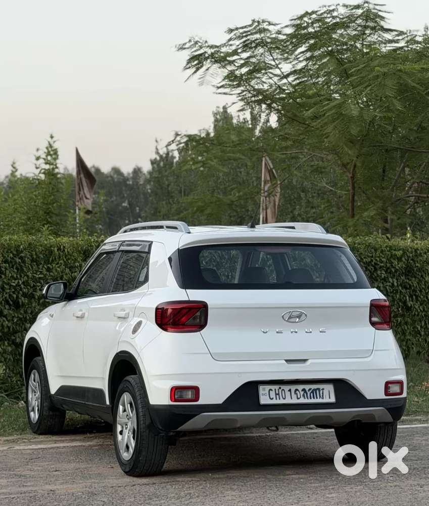 Hyundai Venue 1.2 S Plus, 2021, Petrol