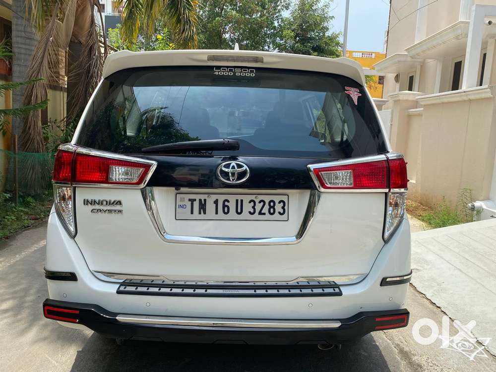 Toyota Innova Crysta [2020-ongoing] 2.4 Gx 7 Str, 2023, Diesel