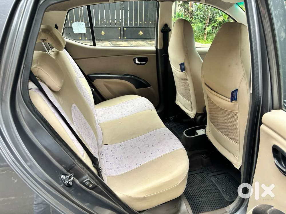 Hyundai I10 Sportz At, 2011, Petrol