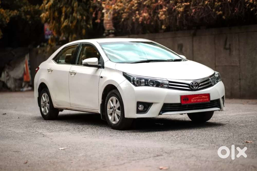 Toyota Corolla Altis 1.8 G, 2015, Petrol