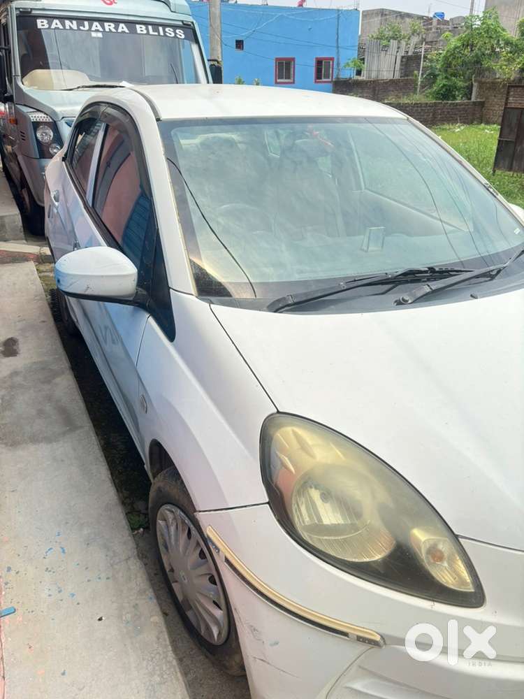 Honda Amaze Diesel 2013