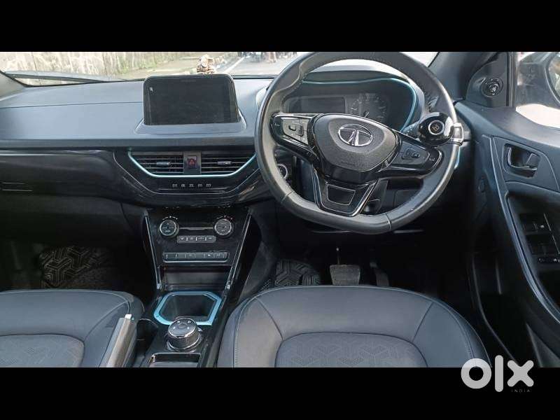 Tata Nexon 1.5 Revotorq Xz Plus Dual Tone, 2022, Petrol