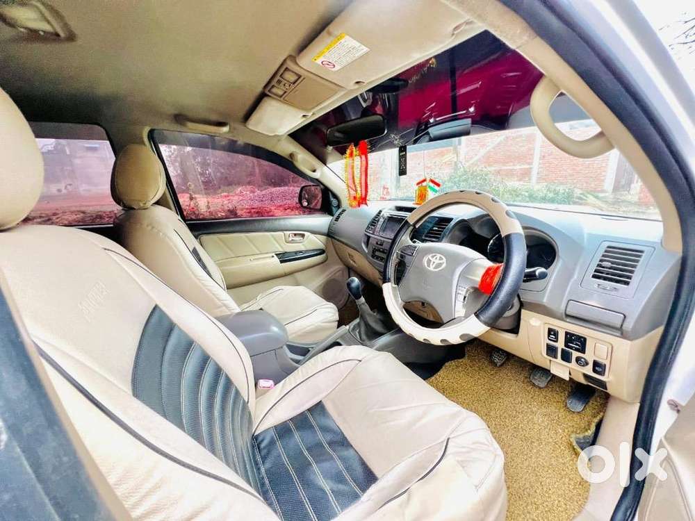 (argent,sale) Fortuner Car Diesel Well Maintained