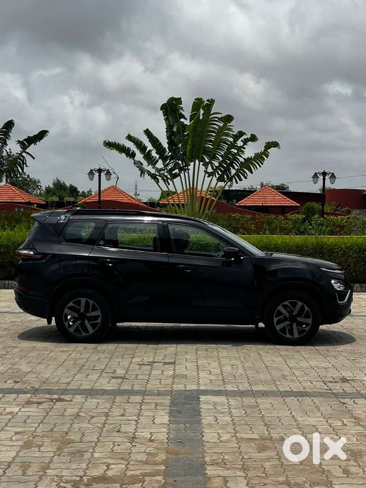 Tata Safari 2.0 Kryotec Xza Plus 6s Red Dark Edition, 2023, Diesel