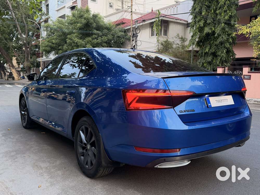 Skoda Superb [2020-ongoing] 1.8 Sportline, 2022, Petrol