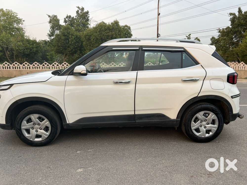 Hyundai Venue Sx 2022 Manual Petrol