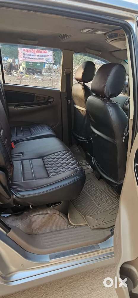 Toyota Innova 2.5 Gx 8 Str Bs-iii, 2015, Diesel
