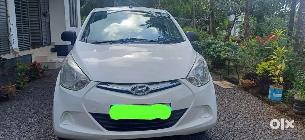 Hyundai Eon Magna Petrol 2013