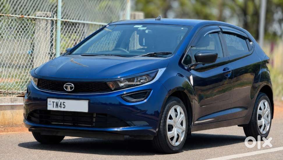 Tata Altroz 1.2 Xm, 2023, Petrol