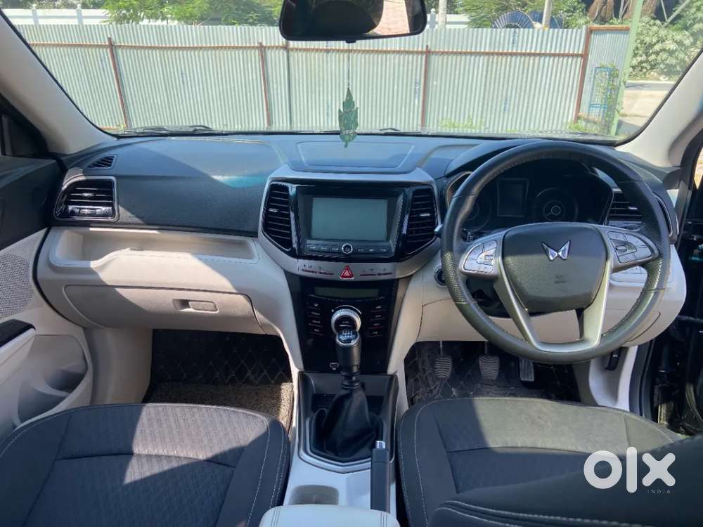 Mahindra Xuv300 W8 Option Diesel, 2023, Diesel