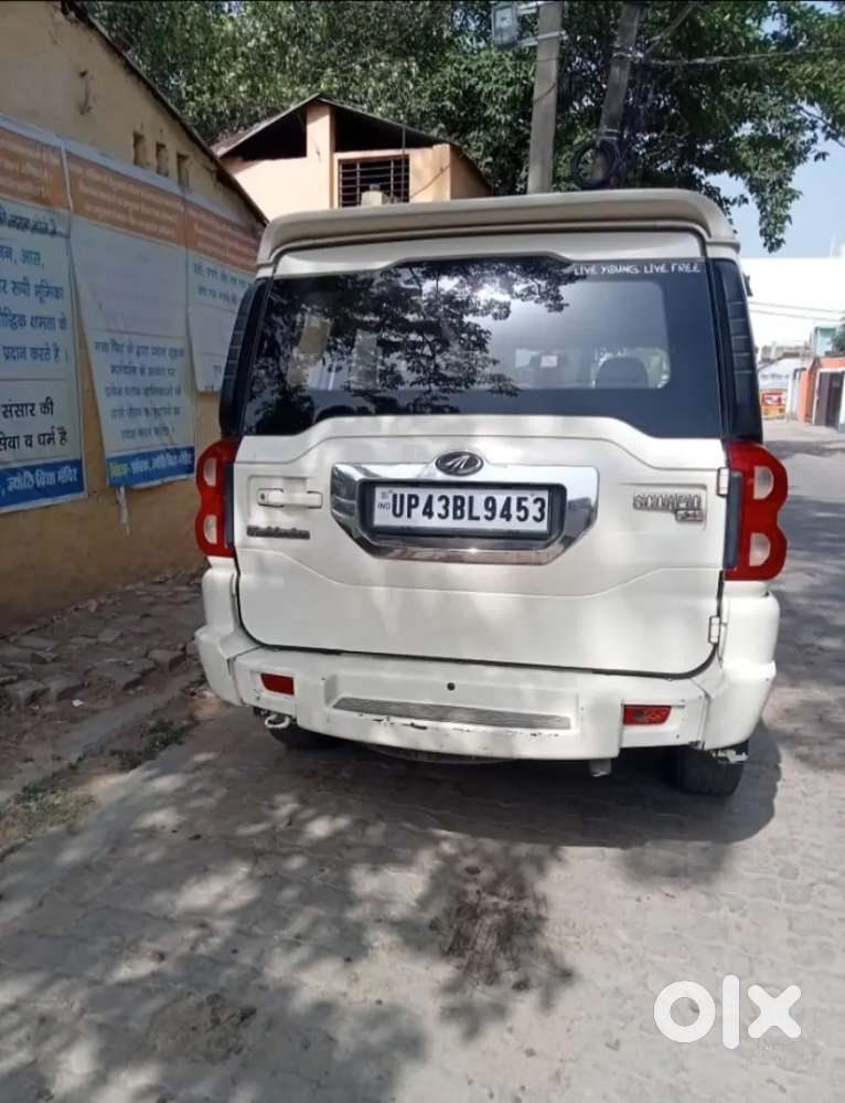 Mahindra Scorpio Classic 2015 Diesel 120150 Km Driven