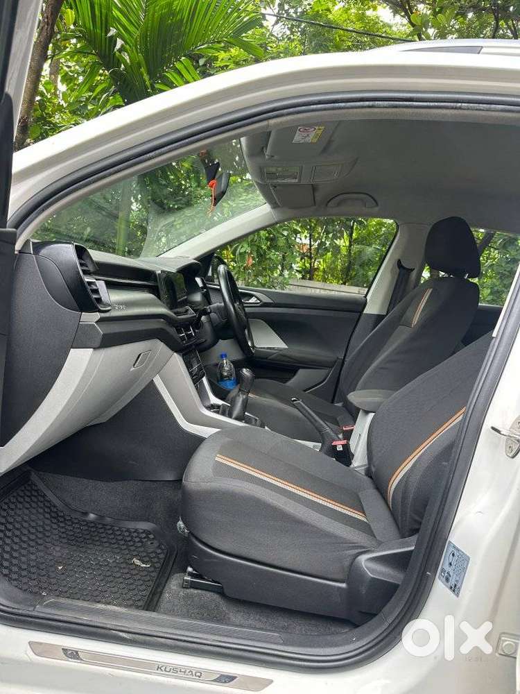 Skoda Kushaq Ambition 1.0l Tsi Mt, 2022, Petrol