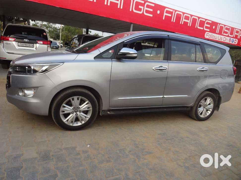 Toyota Innova Crysta 2.8 Zx At, 2016, Diesel