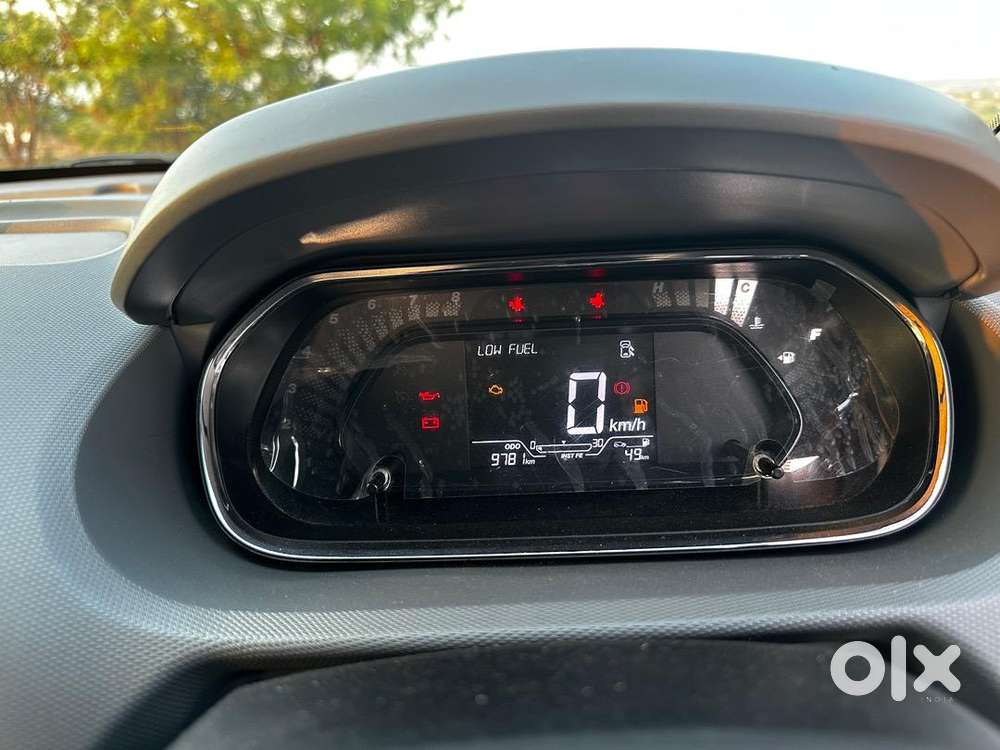 Full Serviced In Showroom