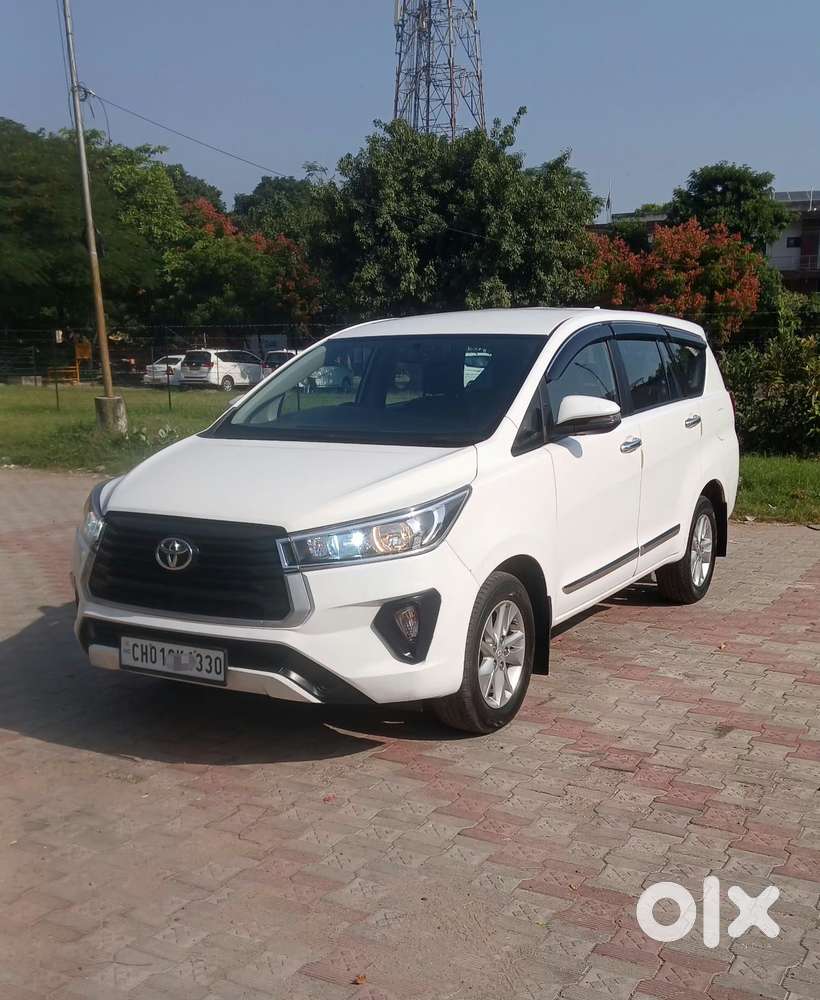 Toyota Innova Crysta [2020-ongoing] 2.7 Gx At 8 Str, 2022, Diesel