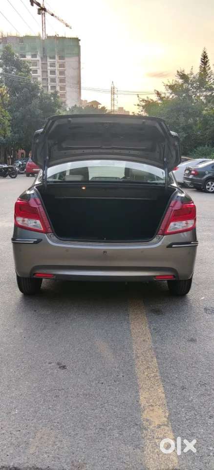 Maruti Suzuki Dzire 1.2 Zxi, 2022, Petrol
