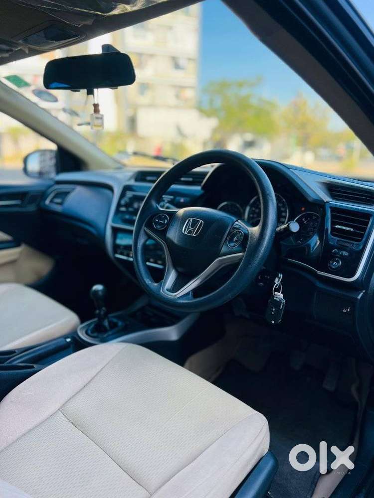 Honda City I-vtec Sv, 2018, Petrol