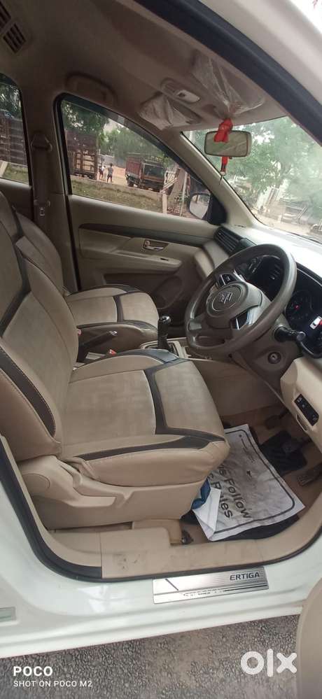 Maruti Suzuki Ertiga 2022-2023  Vxi, 2022, Petrol