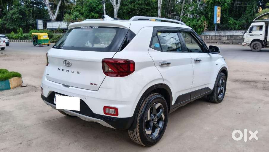 Hyundai Venue Sx Plus Turbo Dct, 2019, Petrol