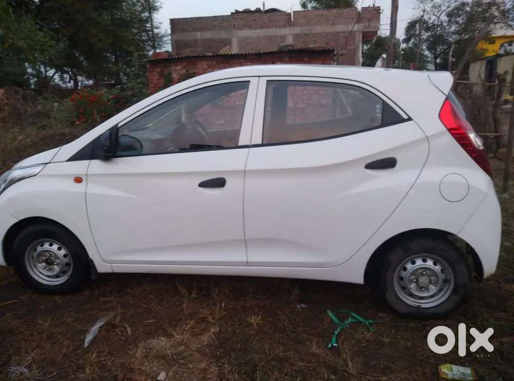 Hyundai Eon 2015 Petrol Well Maintained