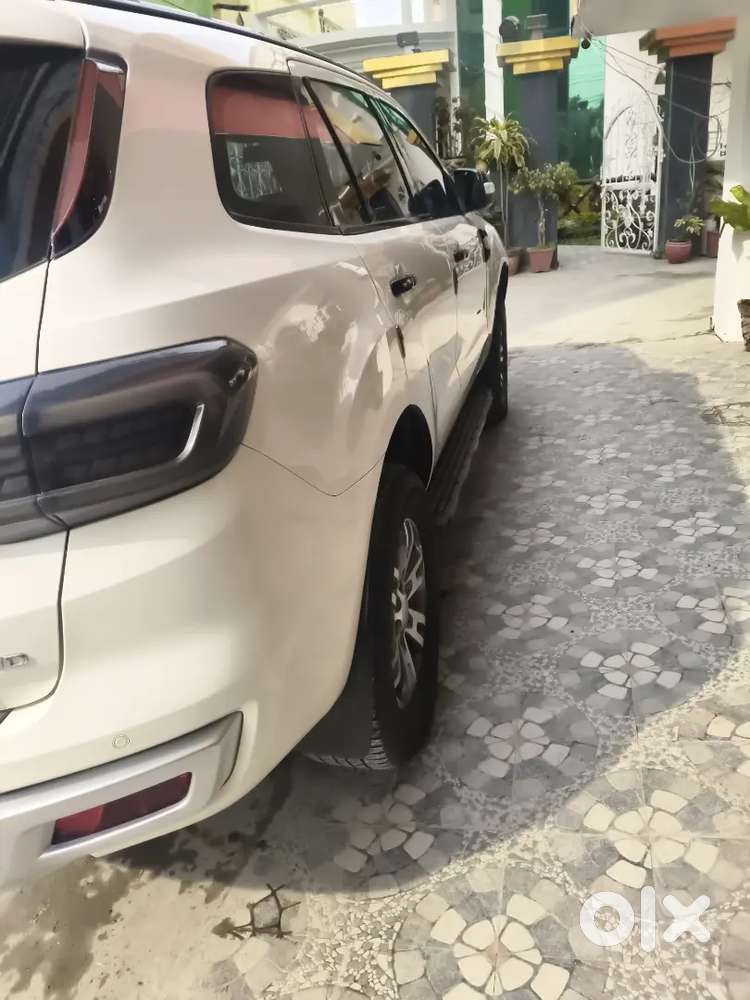 Highly Maintained Ford Endeavour For Sale