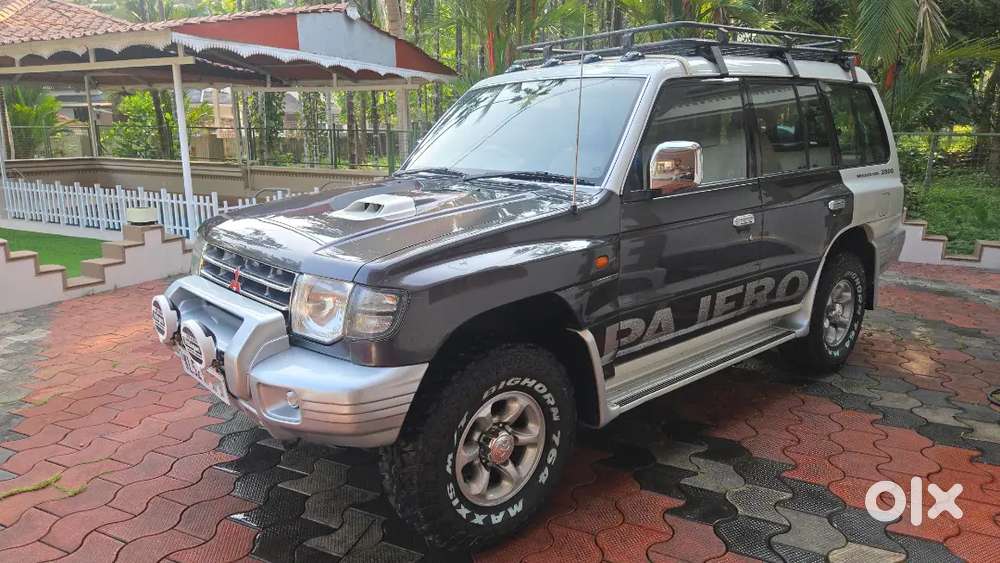 Hybrid Clutch, New Tyres, Extra Fittings Excellent Condition