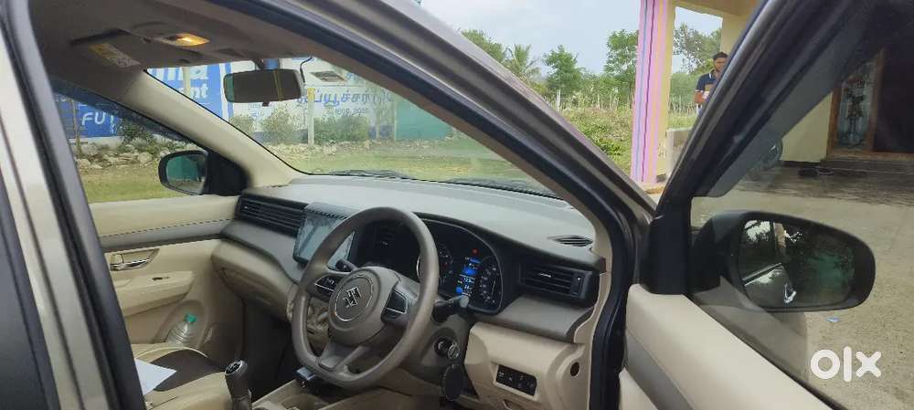 Maruti Suzuki Ertiga 1.5 Vxi 2016