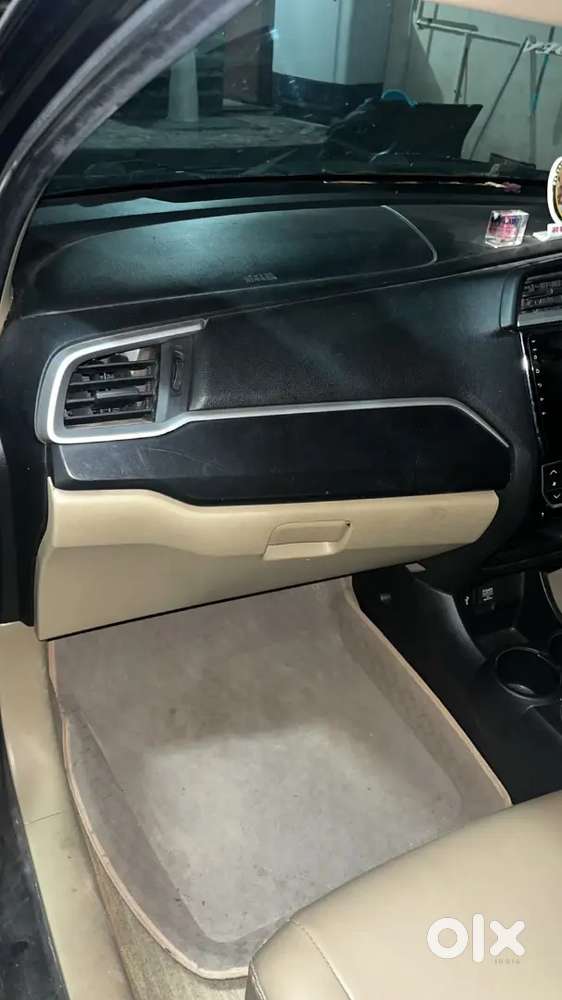 Army Person Single Hand Use