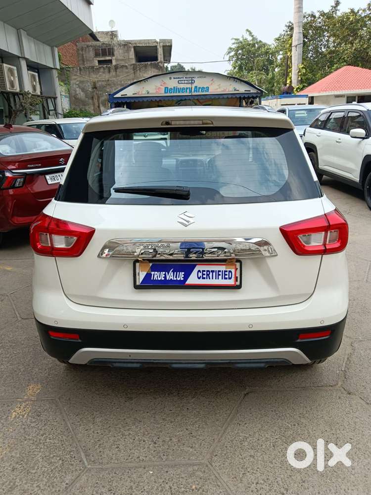 Maruti Suzuki Vitara Brezza Zxi + Mt, 2021, Petrol