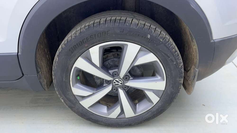Volkswagen Taigun Topline 1.0 Tsi At (electric Seats), 2022, Petrol