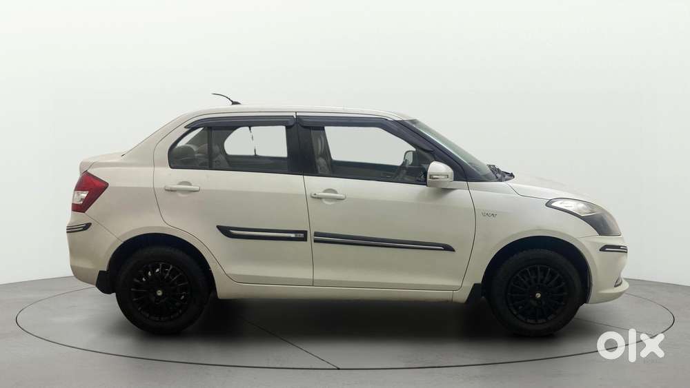 Maruti Suzuki Swift Dzire Vxi Optional, 2016, Petrol