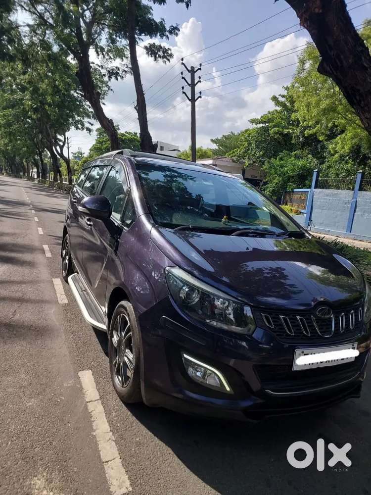 Mahindra Marazzo M8 (top Variant) For Sale