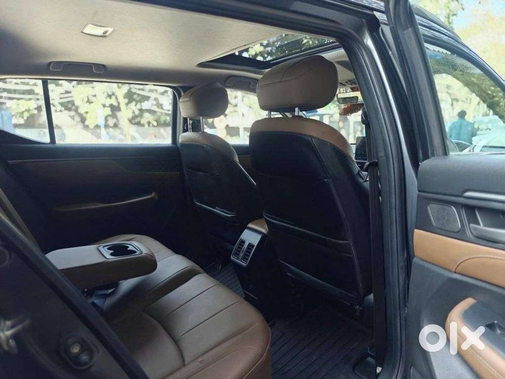 Honda Elevate Zx Cvt, 2023, Petrol