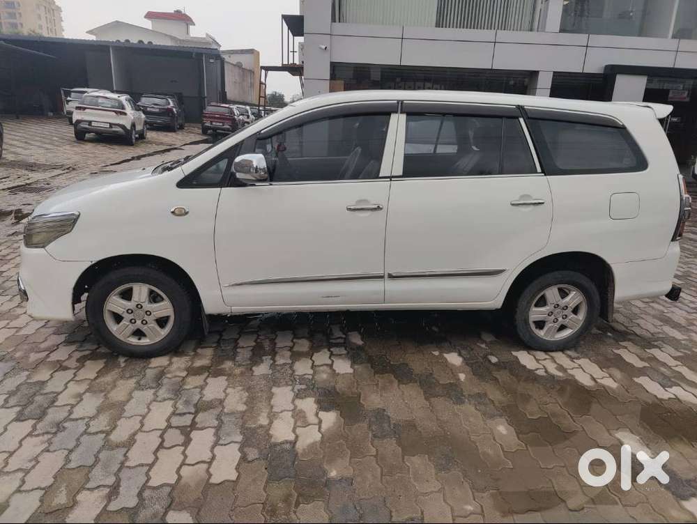 Condition Like New, Well-maintained.