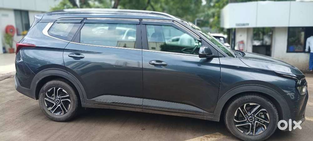 Kia Carens G 1.5 6mt Premium (o) 7-seater, 2024, Petrol