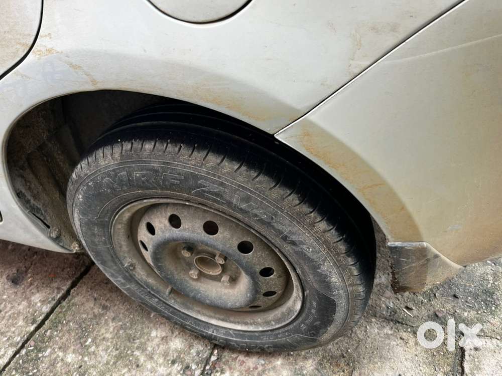 Maruti Swift Dzire 2013