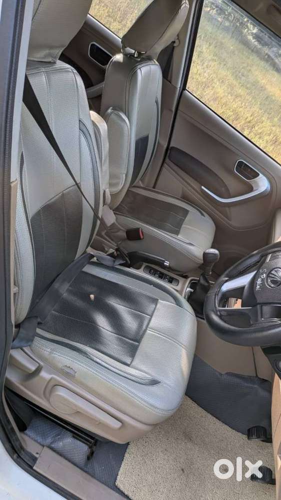 Mahindra Tuv 300 T8, 2016, Diesel