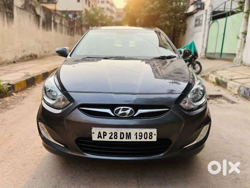 Hyundai Verna Fluidic 2012 Manual Diesel 102000 Km