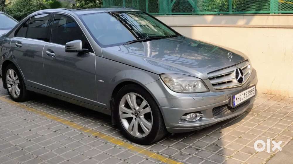 Mercedes-benz C-class 2011 Diesel 140000 Km Driven