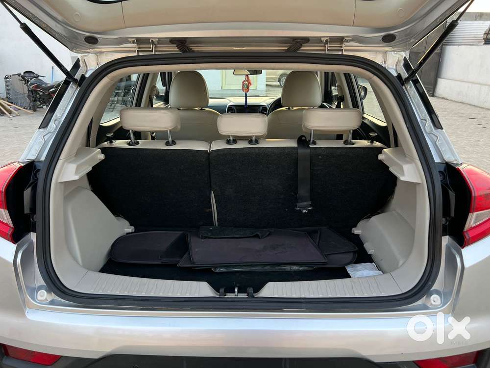 Mahindra Xuv300 W8 Diesel, 2021, Diesel