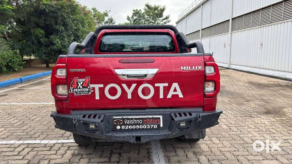 Toyota Hilux 2.8 High 4x4 Mt, 2023, Diesel