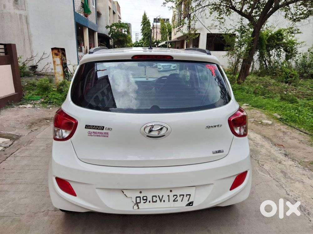 Hyundai Grand I10 Sportz Celebration Edition, 2017, Petrol