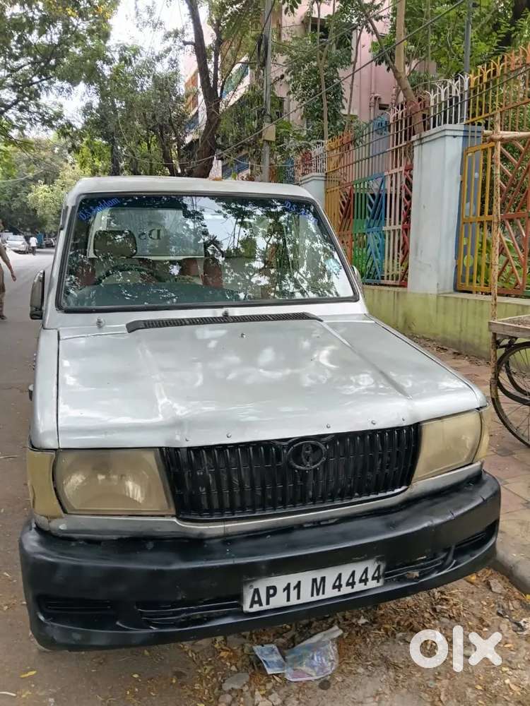 Toyota Qualis- Power Steering, Power Window, 4444 Fancy Number