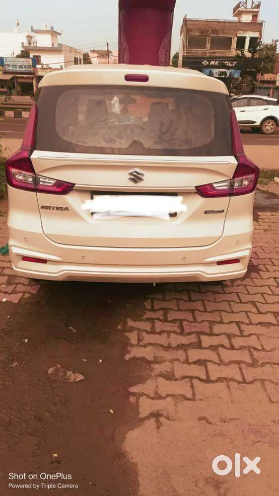 Maruti Suzuki Ertiga Vxi Petrol 2022